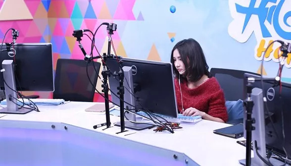 电竞冠军如何赚钱,电竞行业如何赚钱