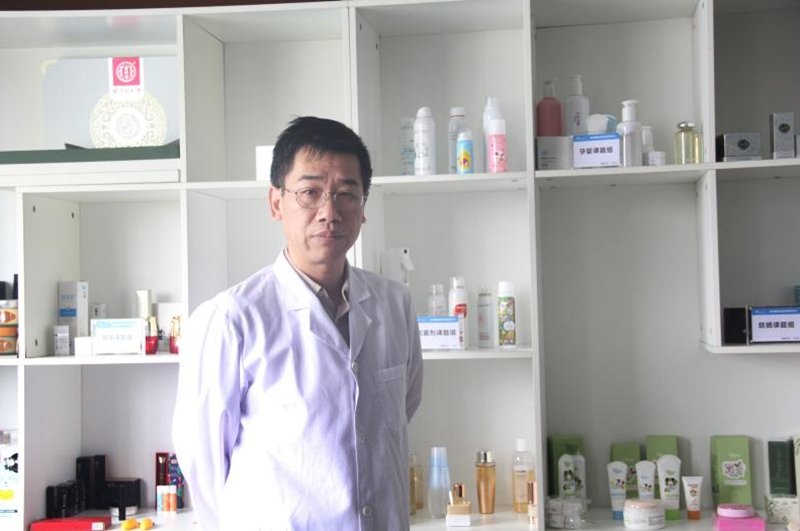 刘山:雅纯在化妆品代工业做到了这3个第一