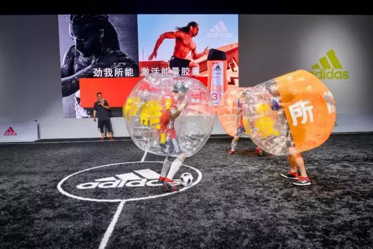 高大上的adidas是怎么卖沐浴露的？