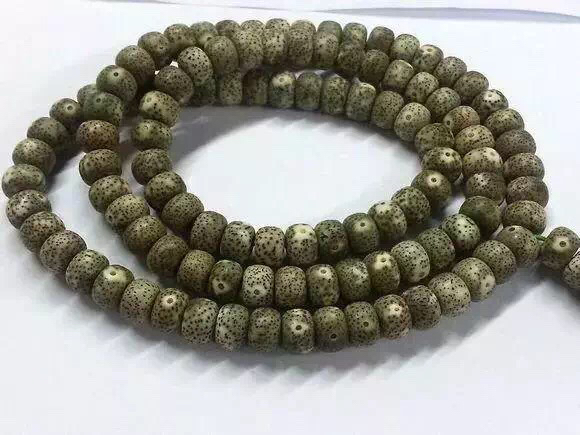 阴皮星月菩提怎样鉴别,星月菩提阴皮会掉色吗