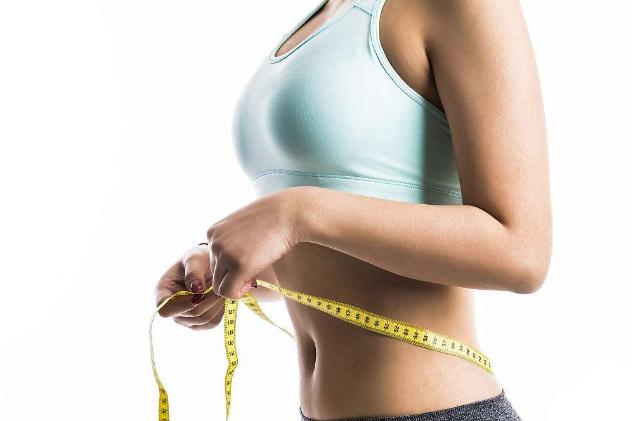 什么运动能快速燃烧腹部脂肪,运动前吃什么可以加速燃烧脂肪