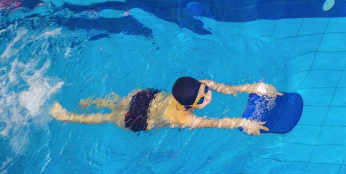 什么运动能快速燃烧腹部脂肪,运动前吃什么可以加速燃烧脂肪