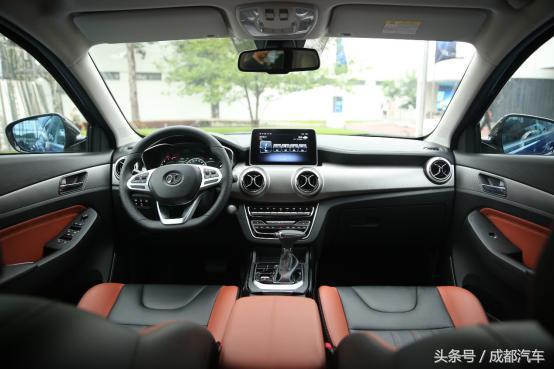 *级A**SUV融合了AI技术后,是怎样的一种用户体验?