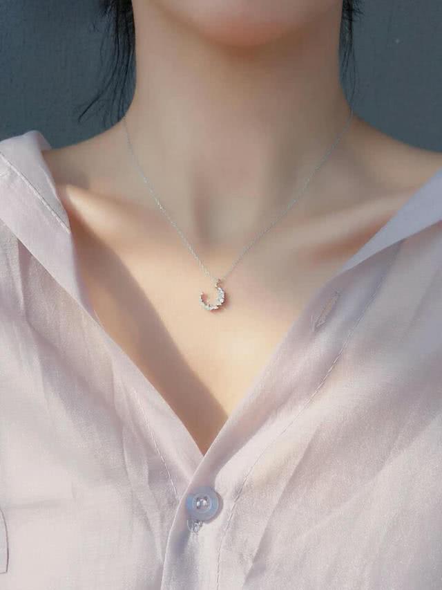 潮流锁骨链推荐,一条锁骨链就够了精致迷人