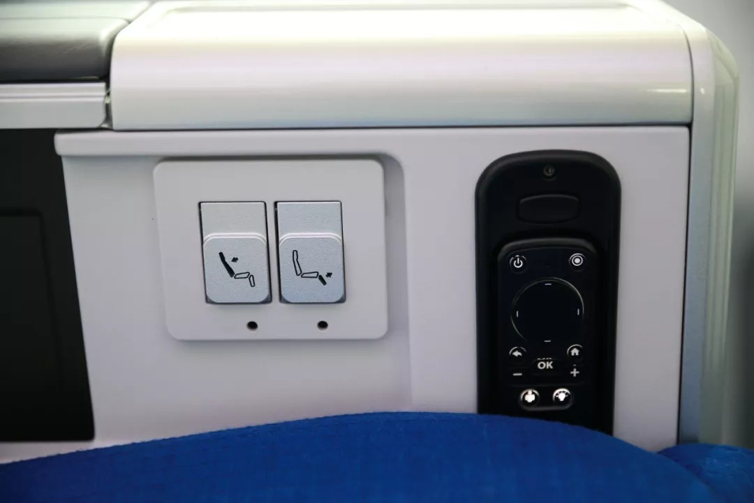 南航波音7879公务舱体验,南航波音787-9公务舱哪个位置好