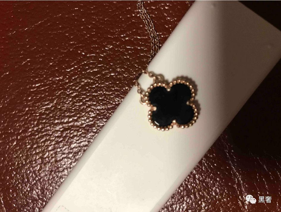 1秒辨别品质优劣如何做到,1分钟在家轻松辨别手镯真假