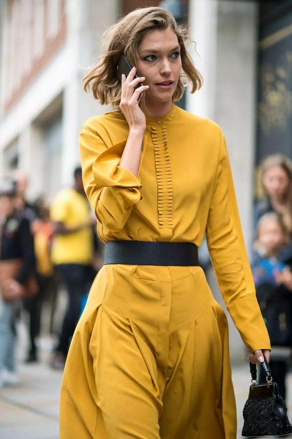 黑黄皮穿搭避雷颜色,黄黑皮化妆有哪些误区你踩过雷吗