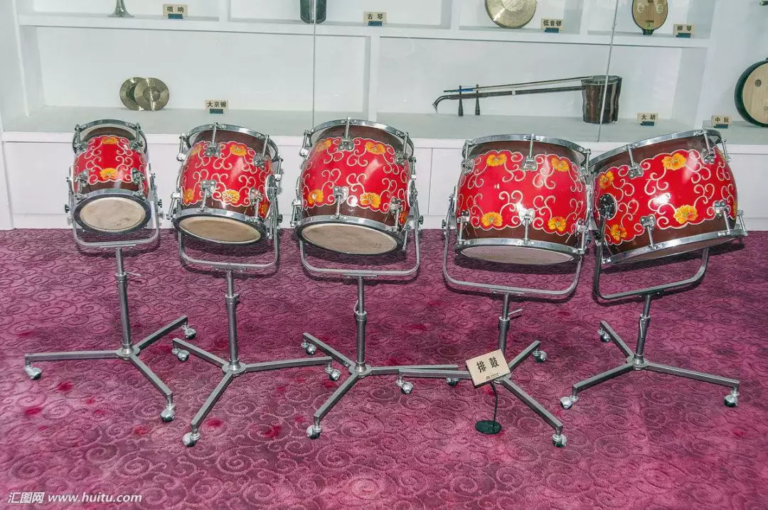 青岛市青少年声乐乐器,青岛市七彩风民族乐团