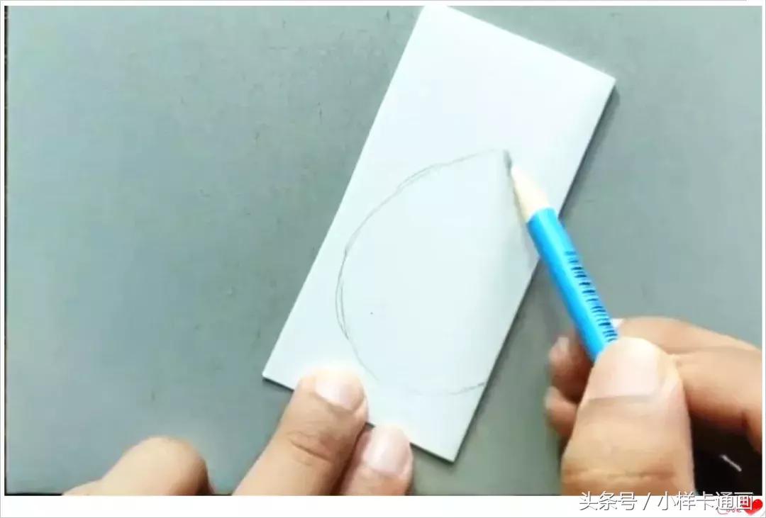 逼真的水滴怎么画,怎样画心形水珠