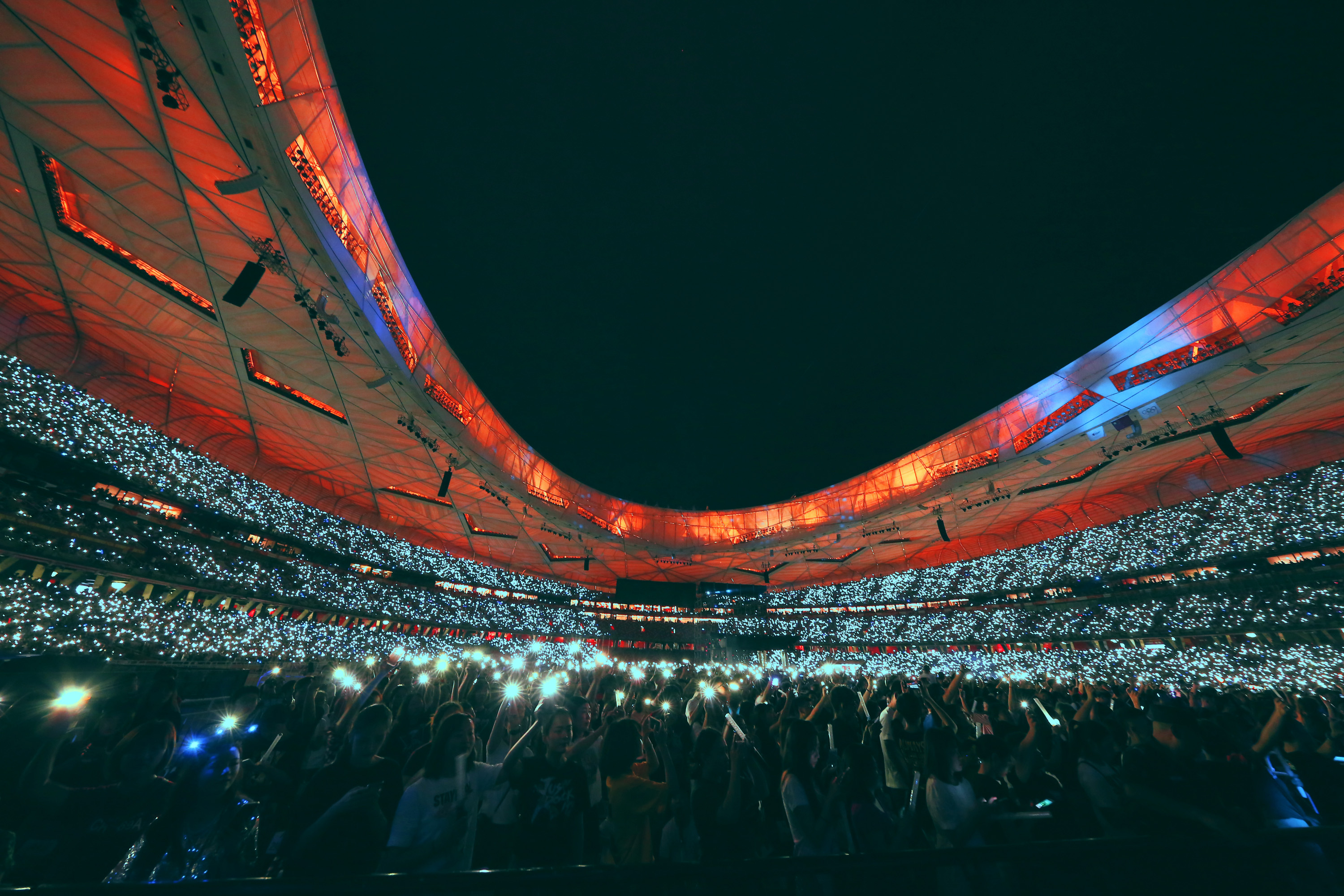 五月天演唱会张惠妹出场,张惠妹五月天鸟巢演唱会