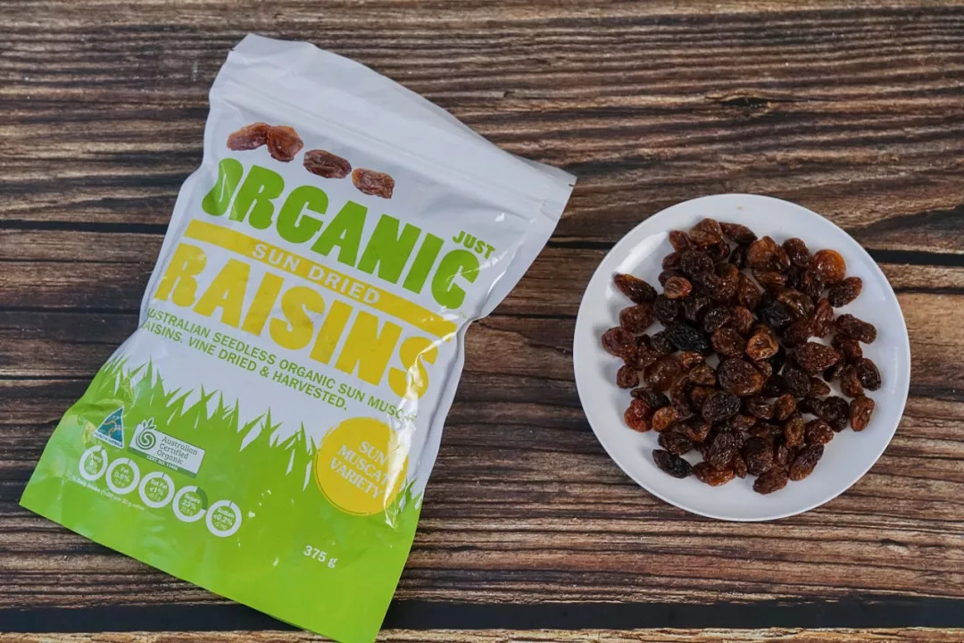 工作太累喝点小酒,工作累了来一杯酒