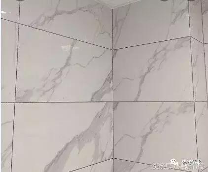 白色的瓷砖用什么美缝剂搭配好看,北欧厨房白色瓷砖美缝剂颜色搭配