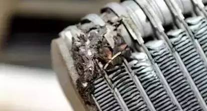 车内有霉味的源头,车内有霉味是因为漏水吗