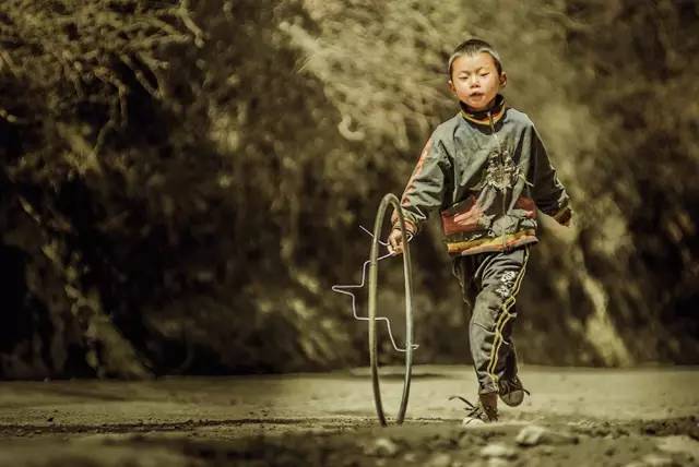 这些号称“绝招”的神技，黔南人你还记得几招？