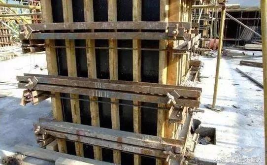 二次结构飘檐怎么装模板,建筑工地二次结构支模板视频