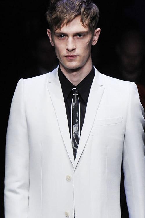 国际十大顶级西装品牌,男人西装十大品牌