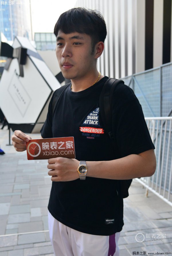 你为什么选手上这块表？三里屯的路人是这样回答的