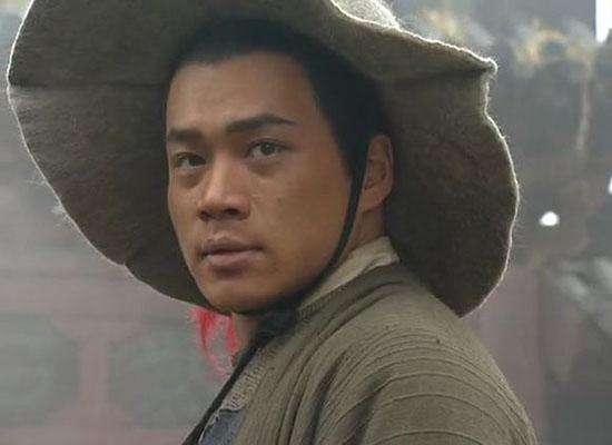 给108将换一个绰号，武松叫打虎将，宋江叫笑面虎，林冲叫什么