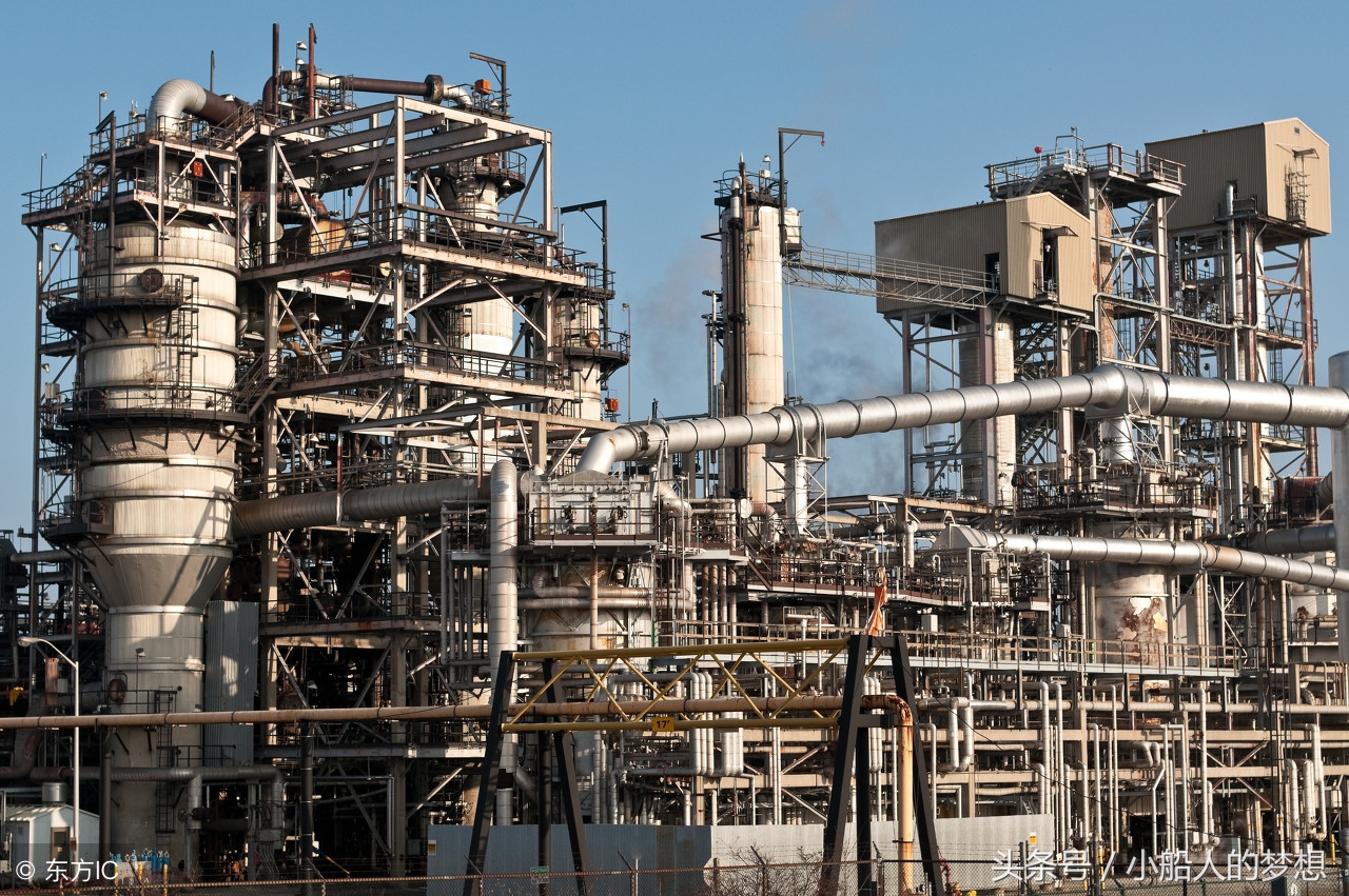 世界最大的柴油机想烧个重油有多难？看看船舶燃油系统就知道了