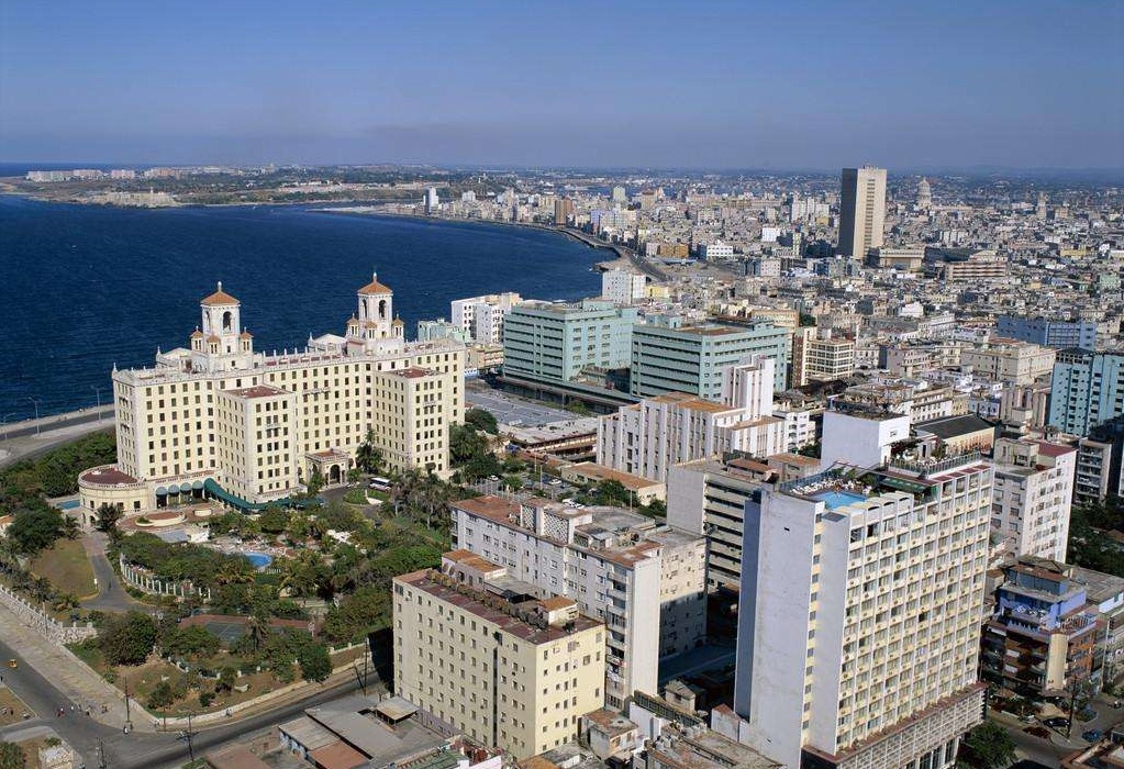 “墨西哥湾的钥匙”古巴，加勒比海的肥沃之地，盛产雪茄和蔗糖