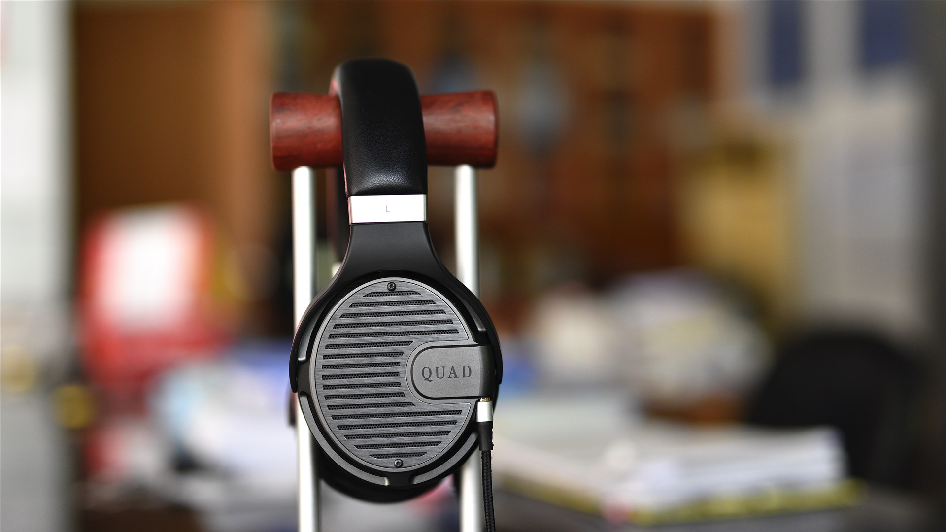 来自英国仅不到5000元的顶级平板耳机——简评QUAD(国都)ERA-1