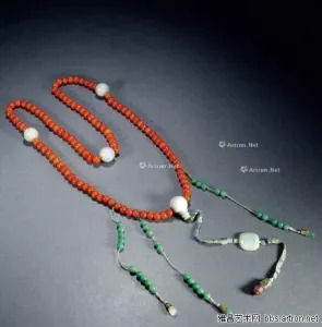 清官员冠饰蓝翎,几品官员佩戴朝珠