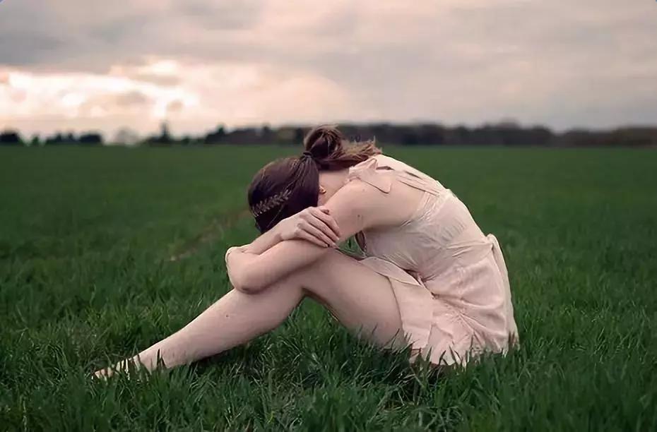 记住了千万不要伤害借钱给你的人,好好珍惜那个肯借钱给你的人