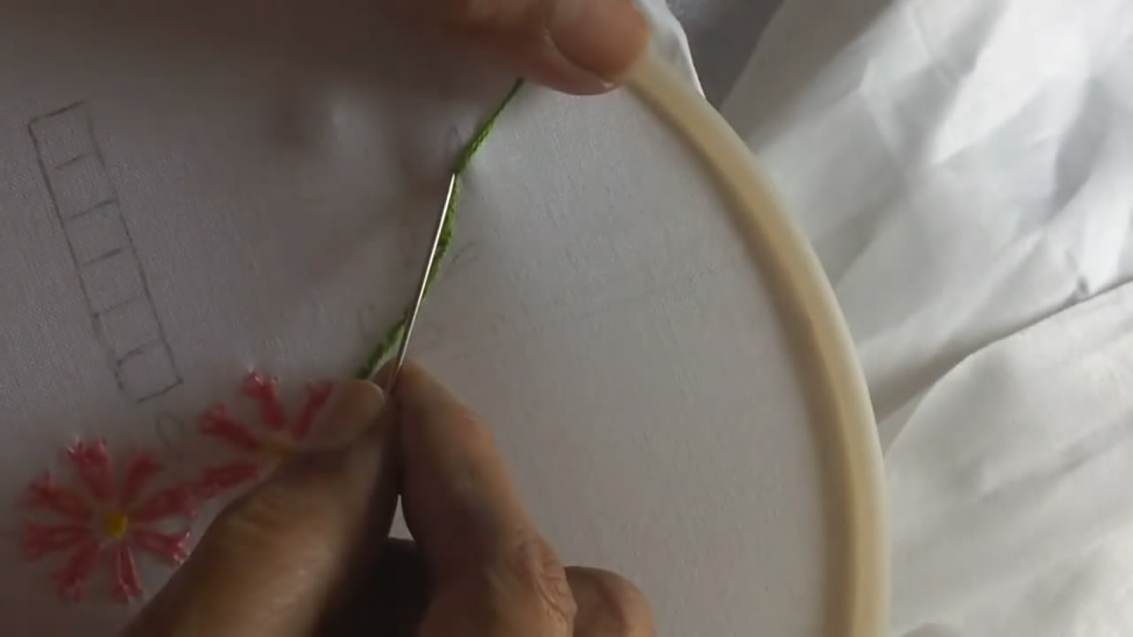 最简单刺绣花教程,刺绣教程简单图案花束