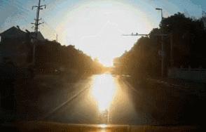 开车交通安全常识大全图,新手看交通事故车辆行驶技巧