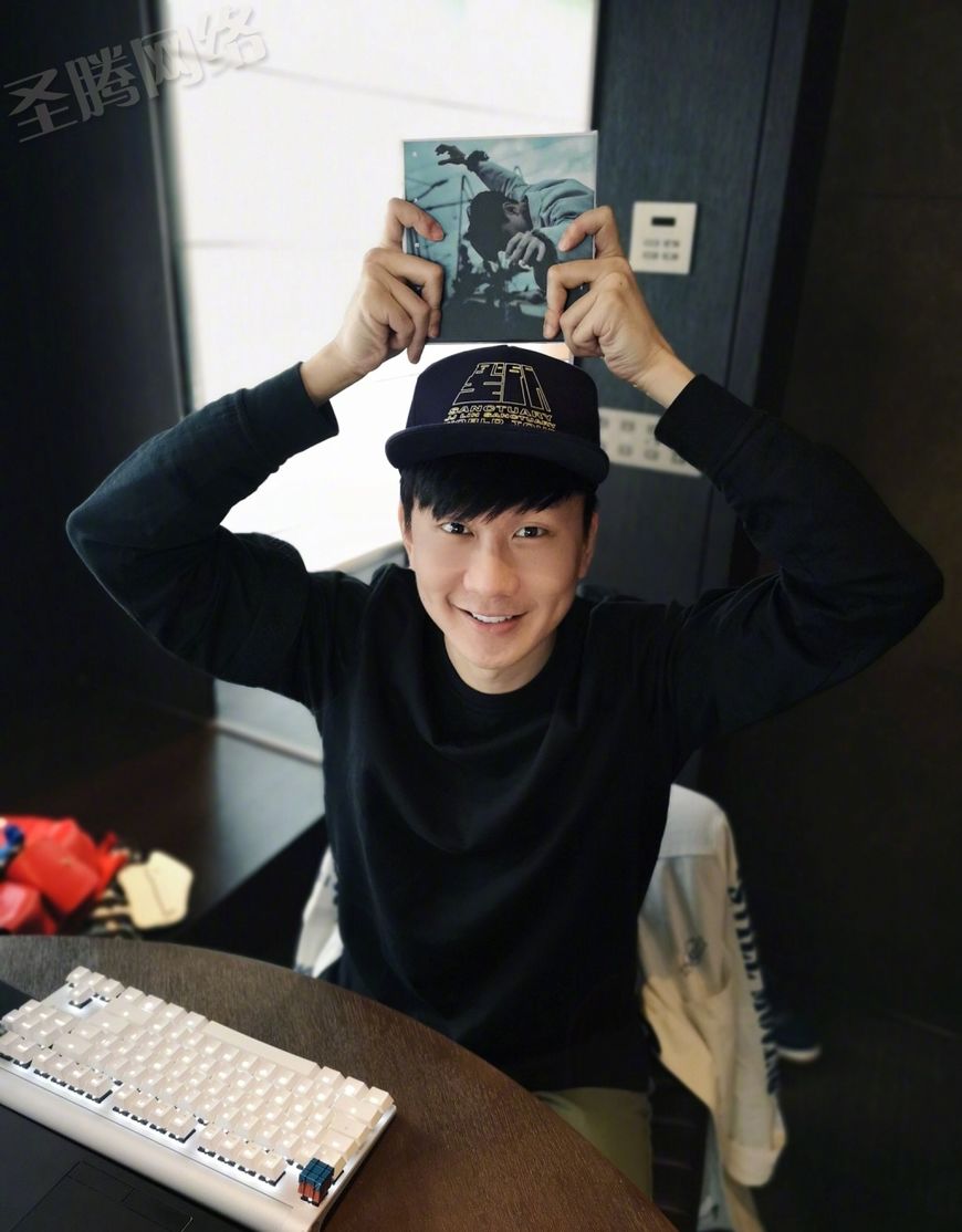 林俊杰玩吃鸡视频,林俊杰吃鸡皮肤