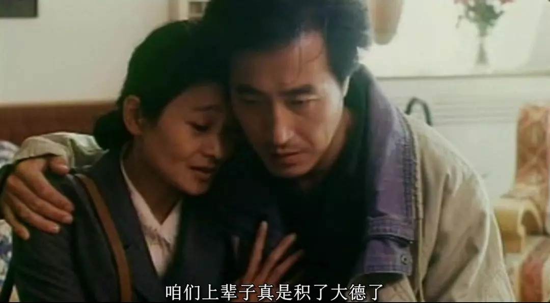 房租之殇，睡过铁笼、隔断间、太空舱的人都懂