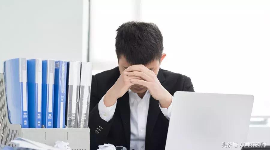 脑中风是老年痴呆吗,脑中风是老年病吗