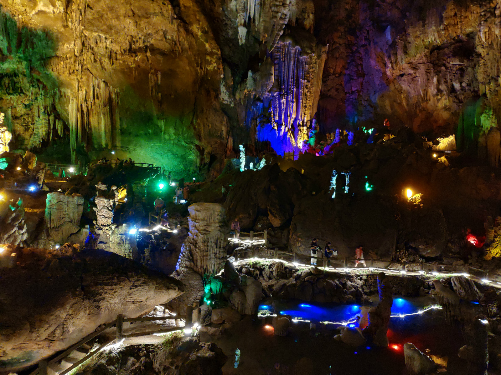 贵州大瀑布免费景区,贵州大瀑布游玩攻略