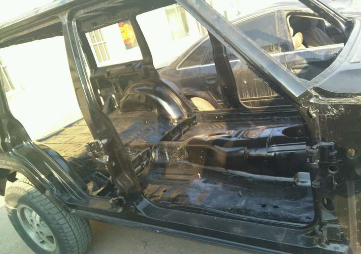 93年切诺基213小切越野大变身，重度爆改8寸升高石头派攀岩大脚怪