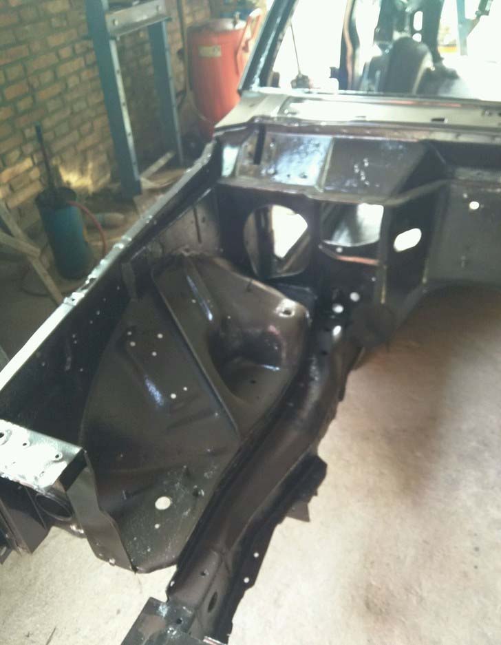 93年切诺基213小切越野大变身，重度爆改8寸升高石头派攀岩大脚怪