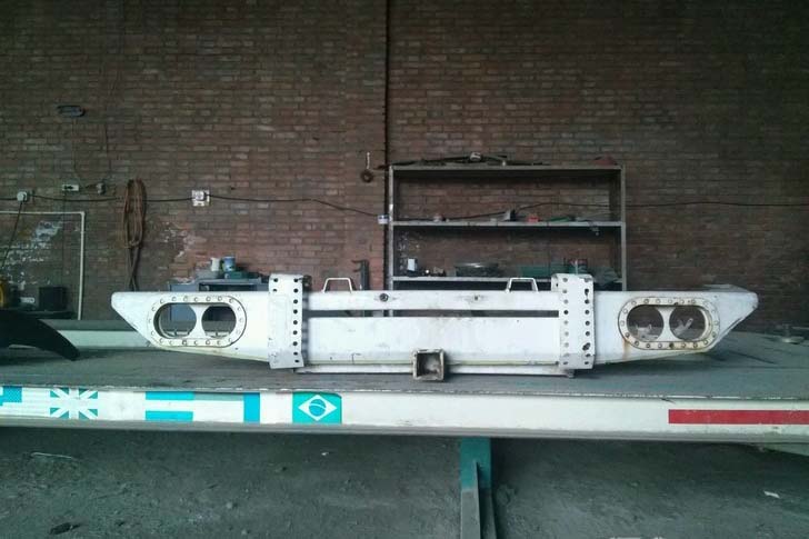 93年切诺基213小切越野大变身，重度爆改8寸升高石头派攀岩大脚怪