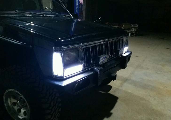 93年切诺基213小切越野大变身，重度爆改8寸升高石头派攀岩大脚怪