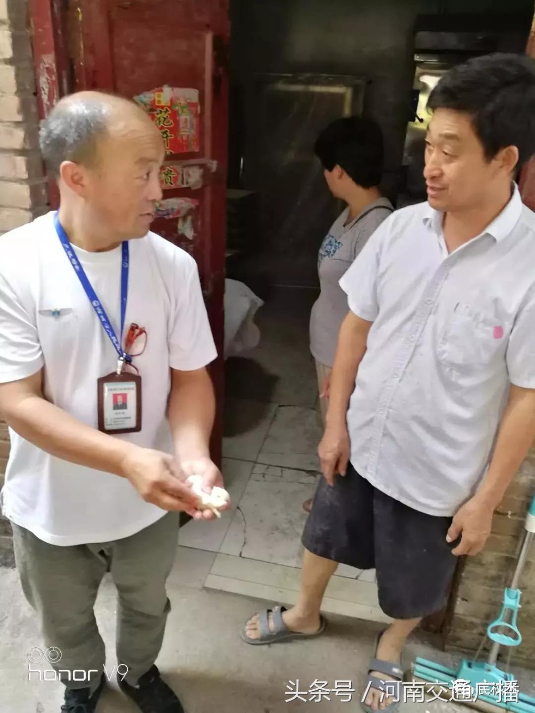 馒头泡水变成海绵是真的吗,馒头泡水后变成海绵了