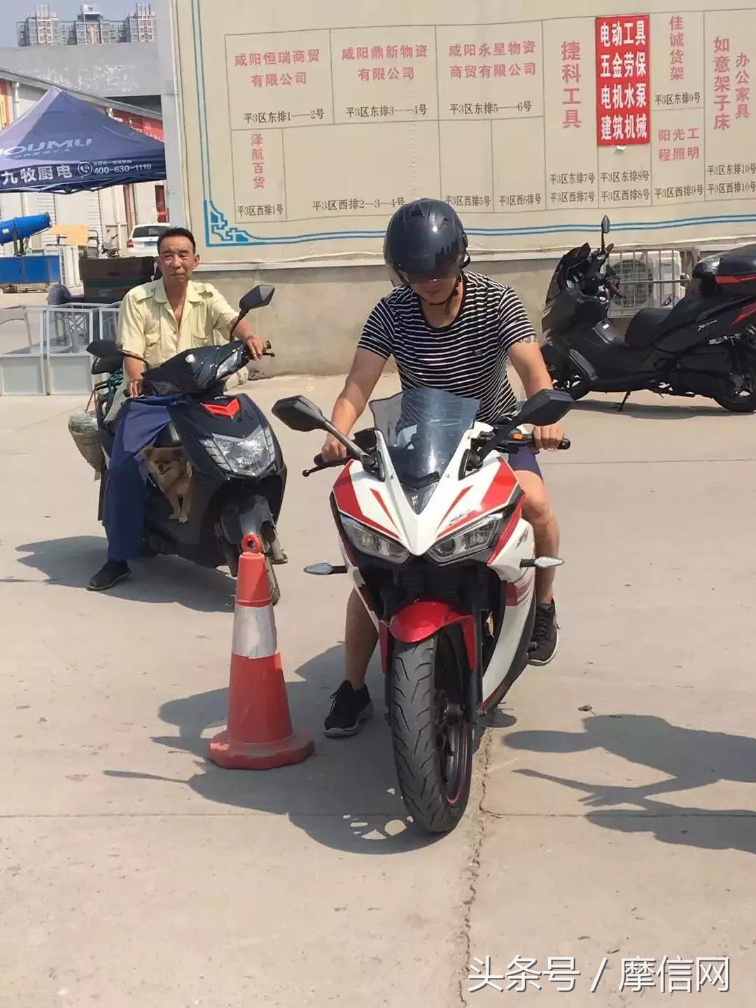 新感觉双缸250视频,250双缸摩托车街车最强推荐