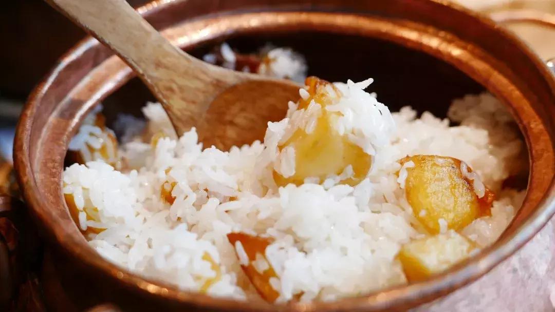 云南特色蒸汽石锅鱼开店成本,云南特色蒸汽石锅鱼全国探店视频