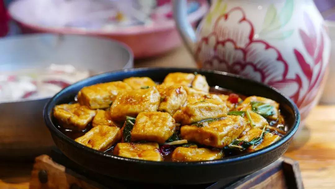 云南特色蒸汽石锅鱼开店成本,云南特色蒸汽石锅鱼全国探店视频