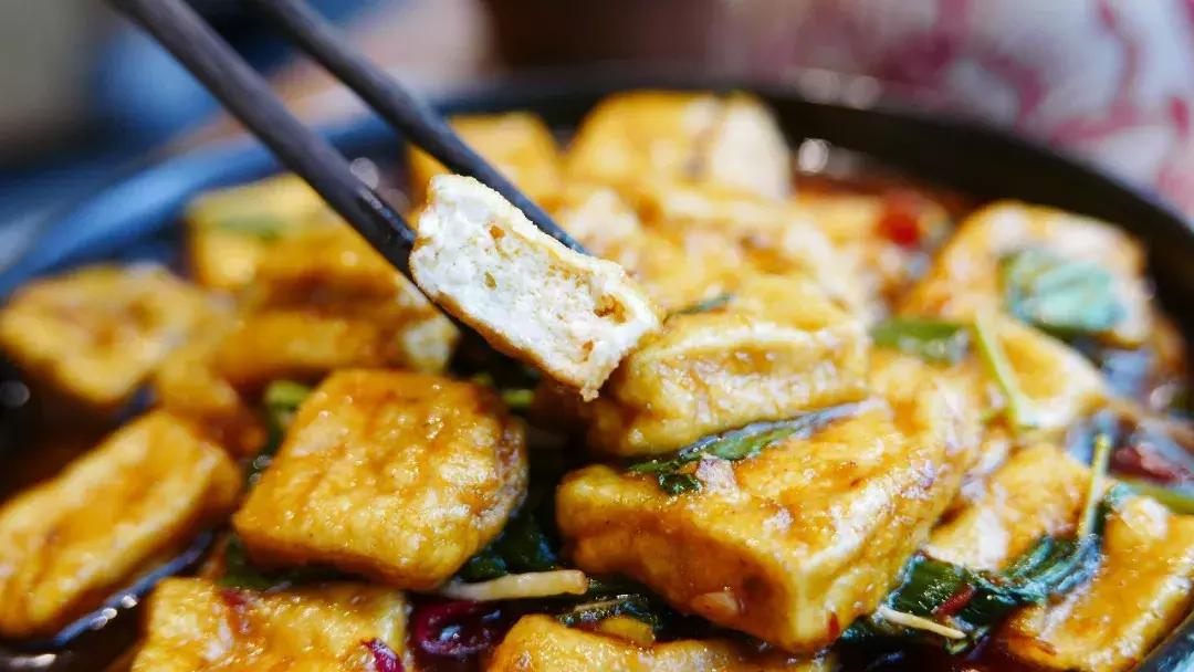 云南特色蒸汽石锅鱼开店成本,云南特色蒸汽石锅鱼全国探店视频