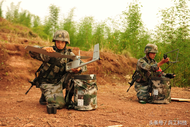 解放军无人机高海拔运送物资,无人机直升机后勤补给