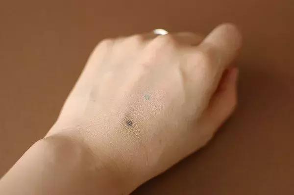 kate有哪些值得买,kate粉底液黑管新品