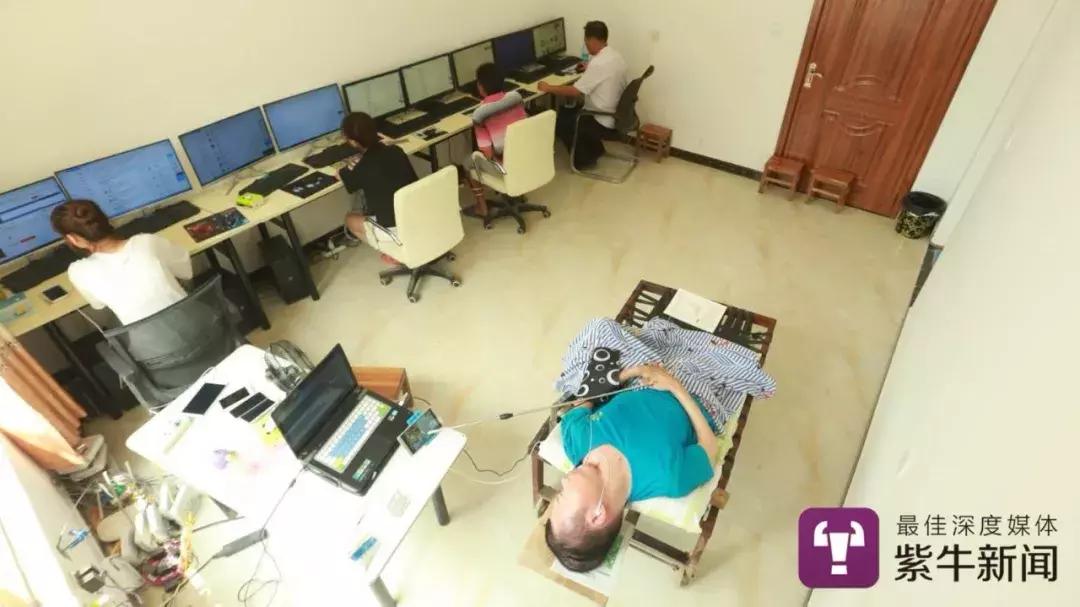 躺了二十多年终于满血复活了,躺了20年的人突然能下地走路