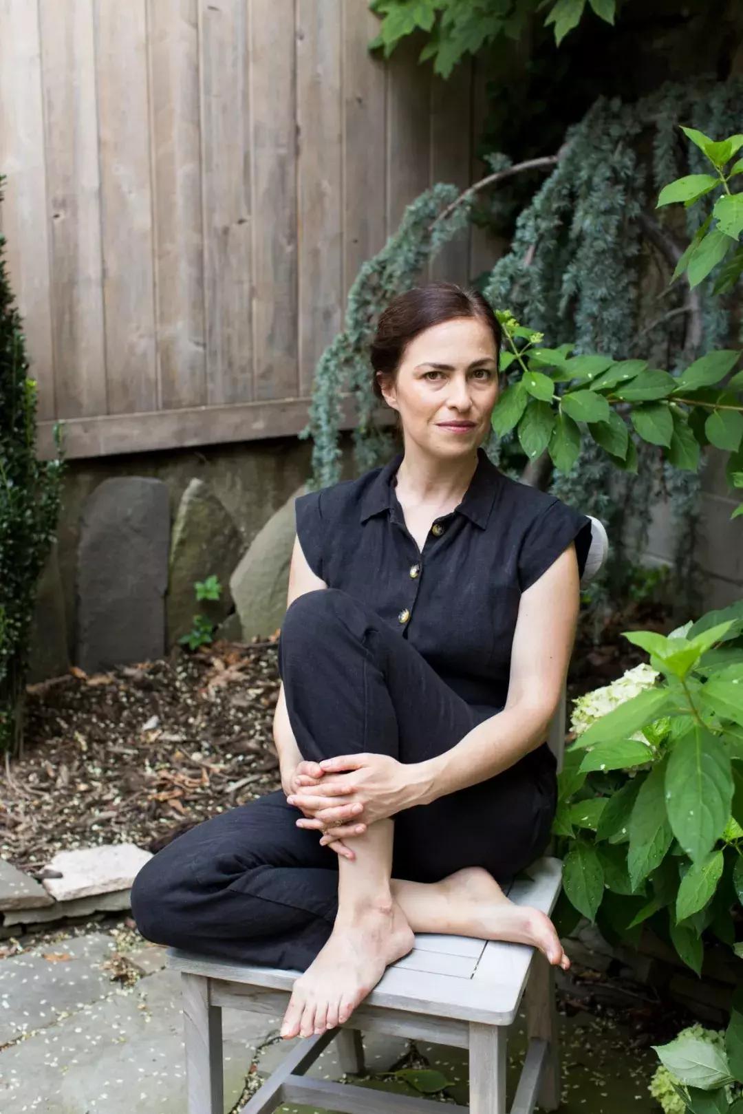 乔布斯继女回忆录,乔布斯的私生女有多少遗产