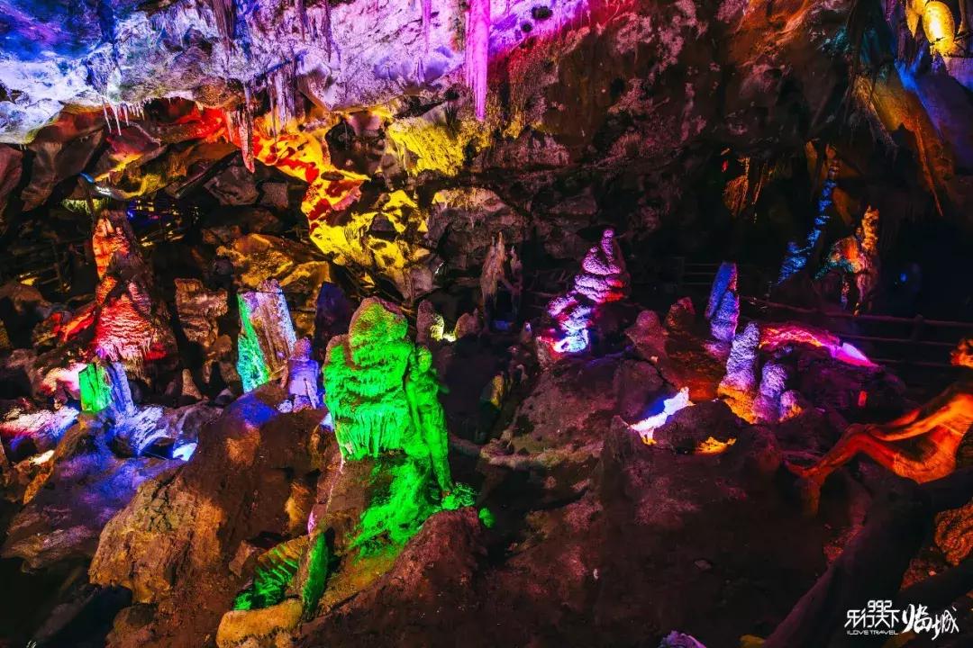 这样的人体彩绘还没人玩过，真想不到，惊艳到了