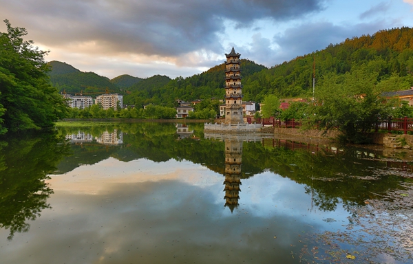 利川凉城旅游景点大全,利川被誉为什么之都