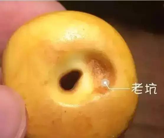 关于蜜蜡里的冰片,蜜蜡的种类和档次