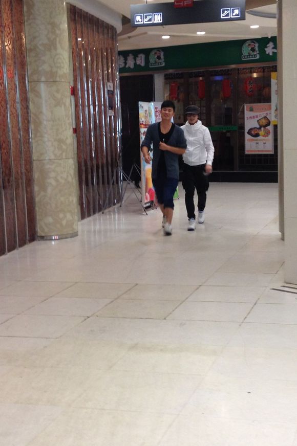 薛之谦陈赫火锅店哪一个更好,薛之谦陈赫饭店吃饭